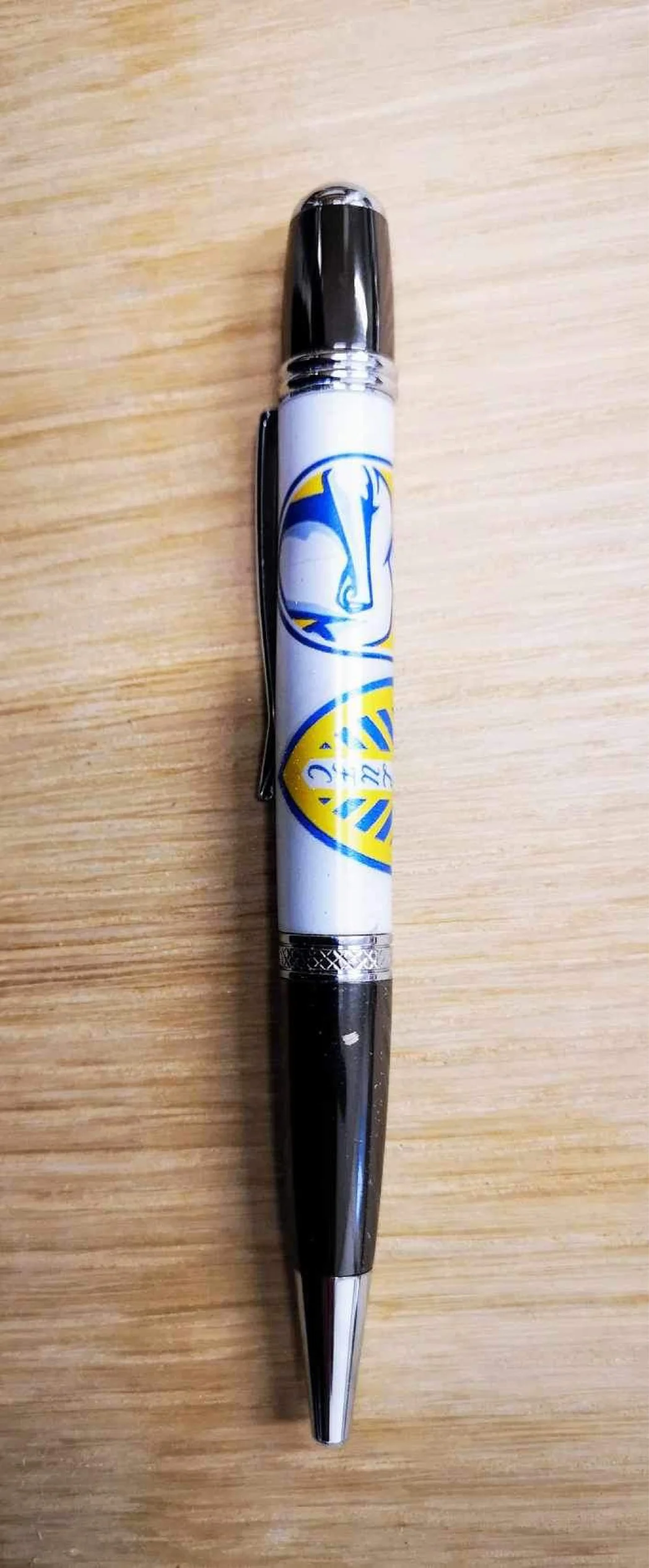 LUFC Pen - Image 2